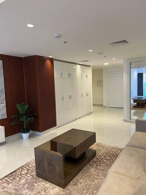 Modern Studio In The Heart Of Аман Екстериор снимка