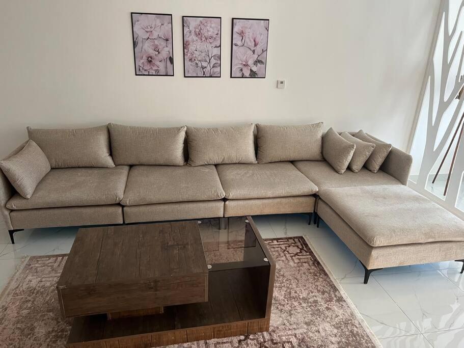 Modern Studio In The Heart Of Аман Екстериор снимка